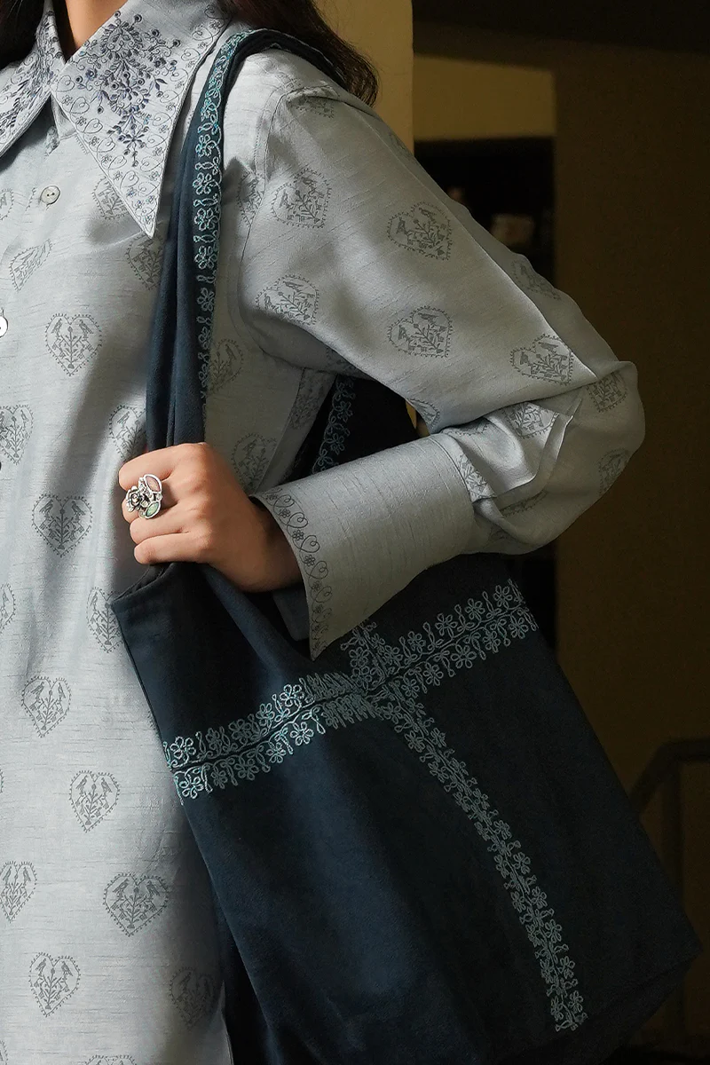 "Lina" Embroidered Set - Image 6