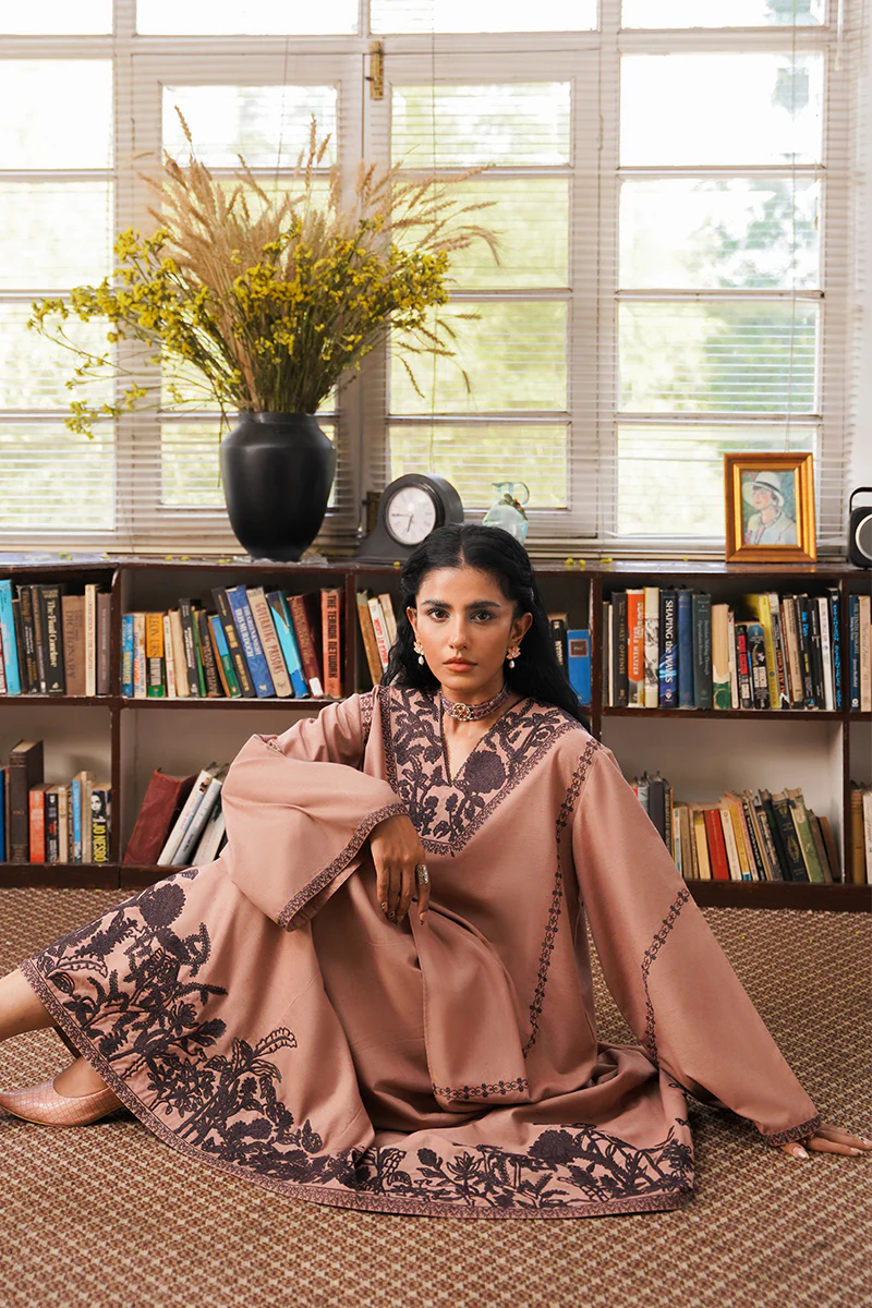 "Dahlia" Embroidered Set (Women) - Image 6