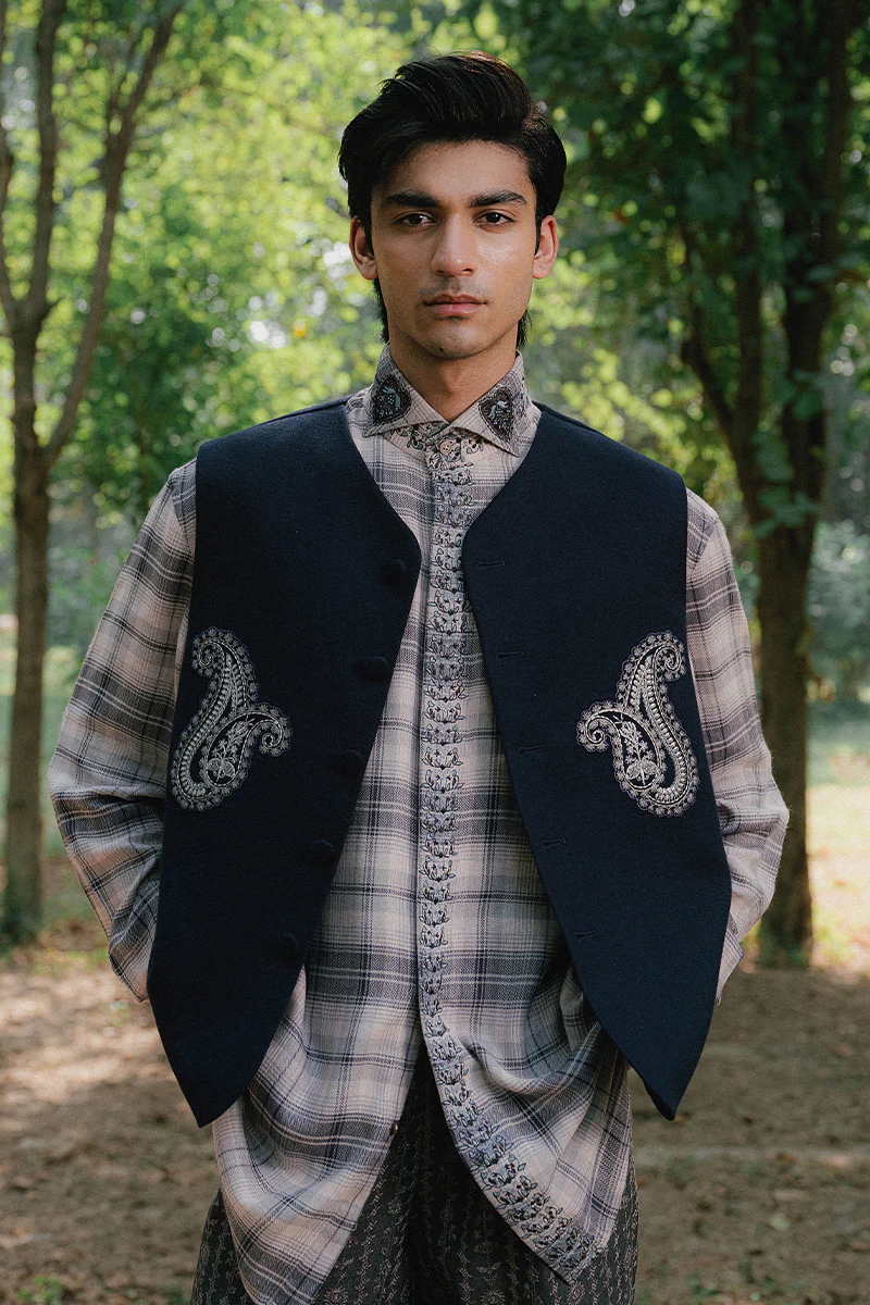 Raaya Plaid Shirt (Men) - Image 5
