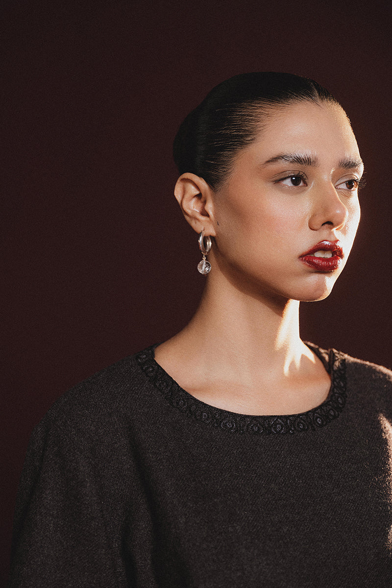 Qamar Tailored T-shirt (Women) - Image 5