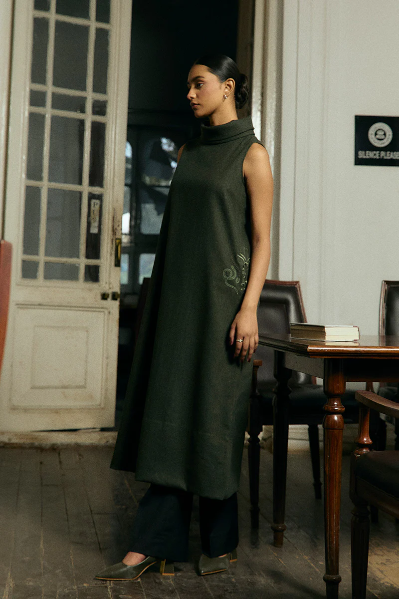 Jade Embroidered Dress (Women) - Image 4