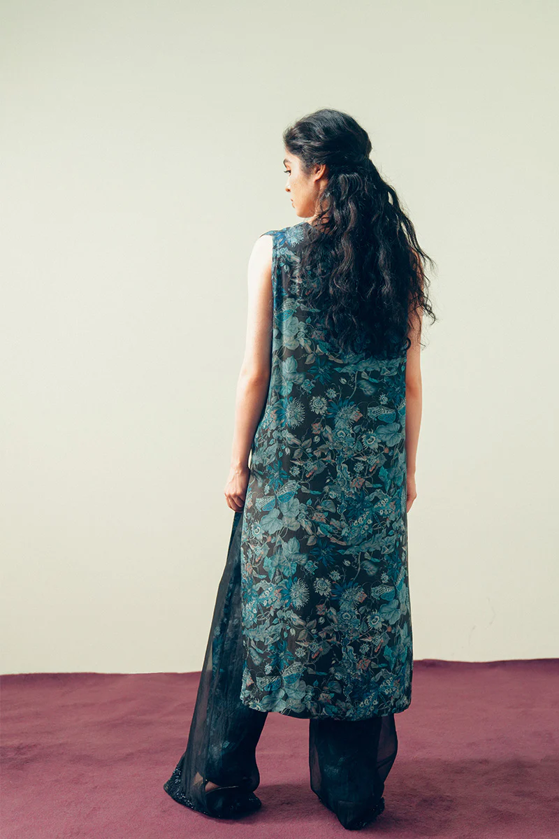 Junun Hand Embroidered Set (Women) - Image 9