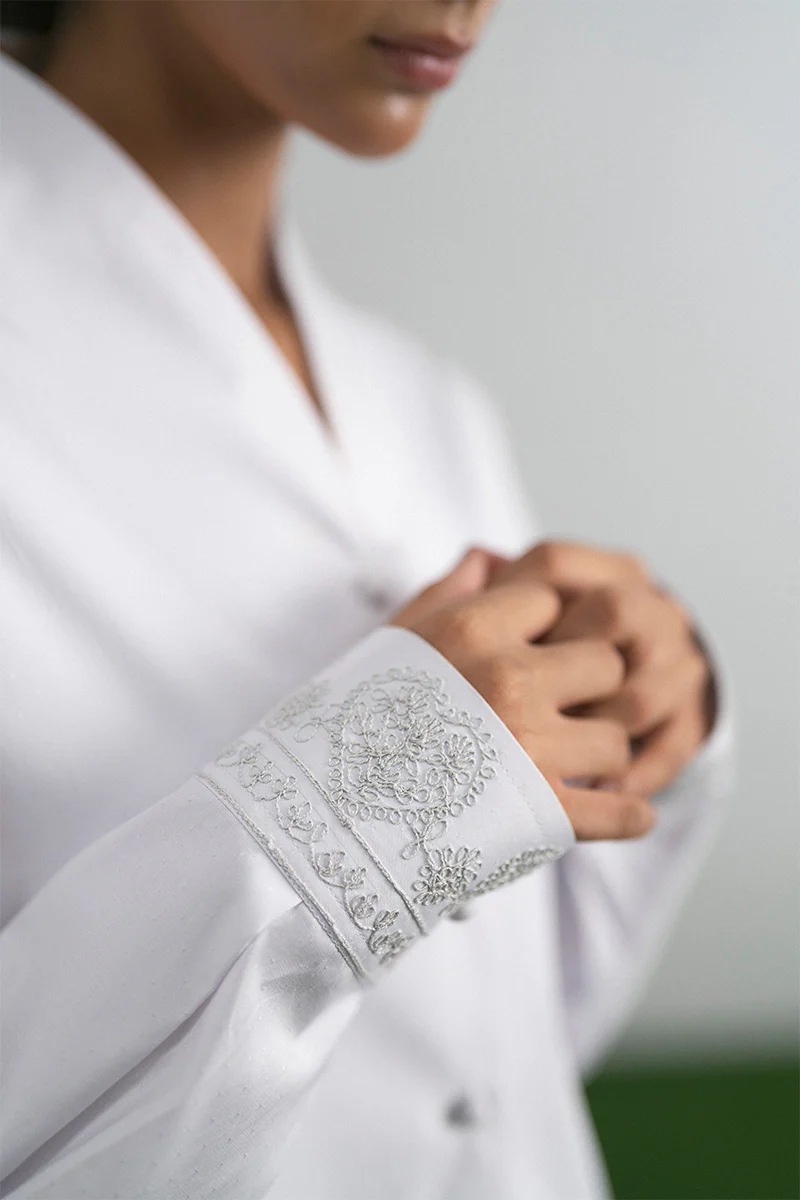 Yasmin Slit Shirt (Women) - Image 12